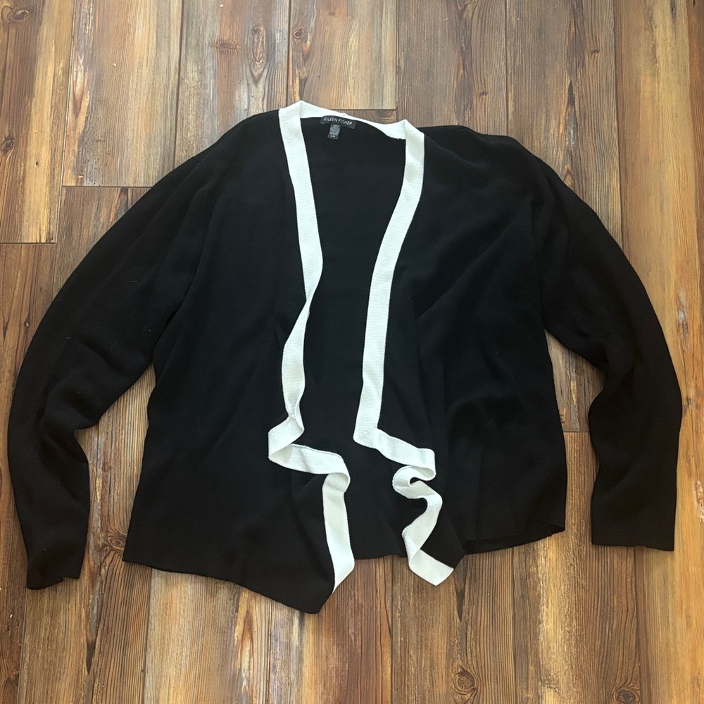 Eileen Fisher Black and White Cardigan NWOT LARGE - Picture 3 of 6